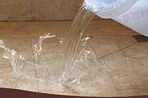 南溪漏水维修 免砸砖防水材料该如何施工